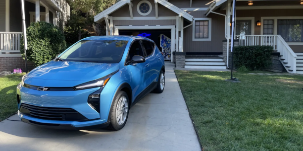 天盈资本 通用汽车发布新款雪佛兰 Bolt：升级电池与充电，售价2.9万美元